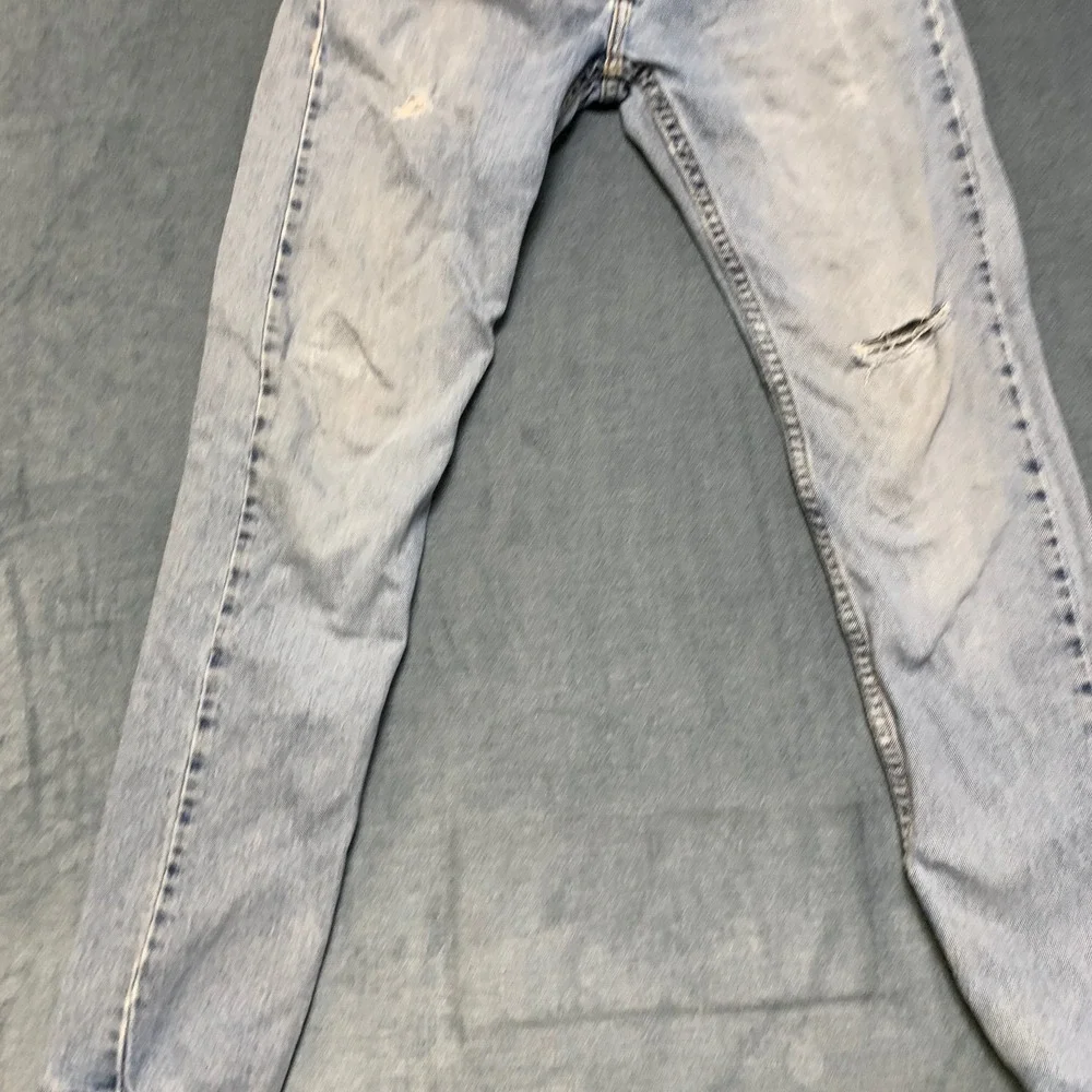 Levi's 512 Slim Taper Fit Jeans Mens 28x30 Blue Denim Light Wash Distressed